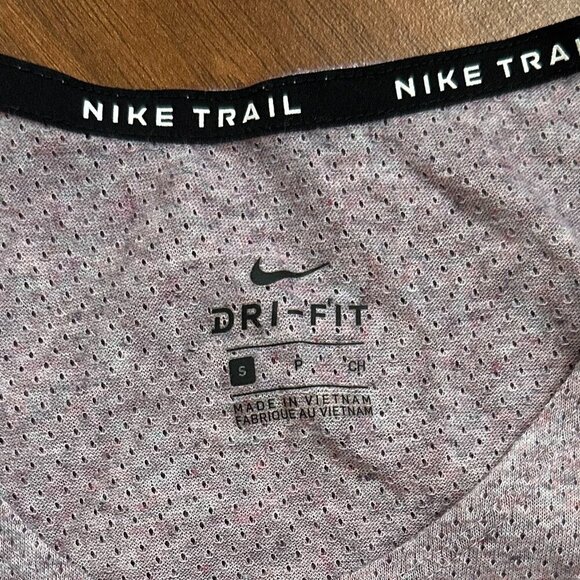 Nike Dri-Fit Womens Sleeveless Running Tank Purple Size Small - Picture 3 of 3